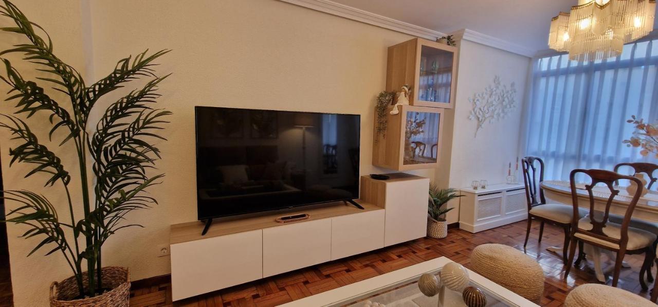 El Capricho De Ezcurdia - 6 Pax - Vut-3878-As Apartment Gijon Bagian luar foto